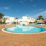 Apartament Homeforguest Con Terraza Y Piscina En *